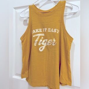 Graphic Tank Size S